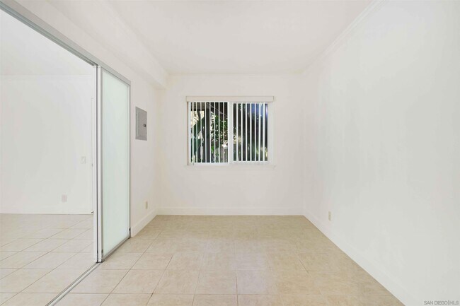 Building Photo - 3136 Via Alicante