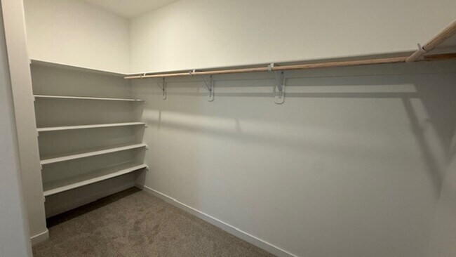 Building Photo - 12505 Camino Glorieta, Bakersfield, CA 93311