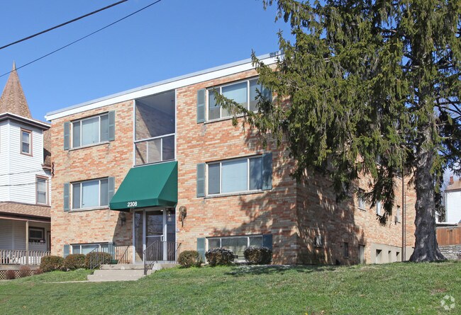 Building Photo - 2308-2312 Harper Avenue