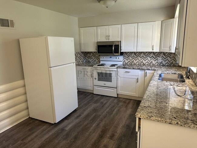 Building Photo - 10100 Blue Ridge Blvd