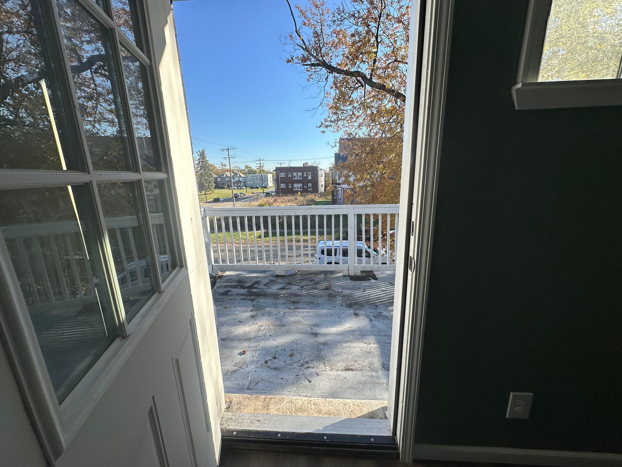 Balcony - 349 Westminster St