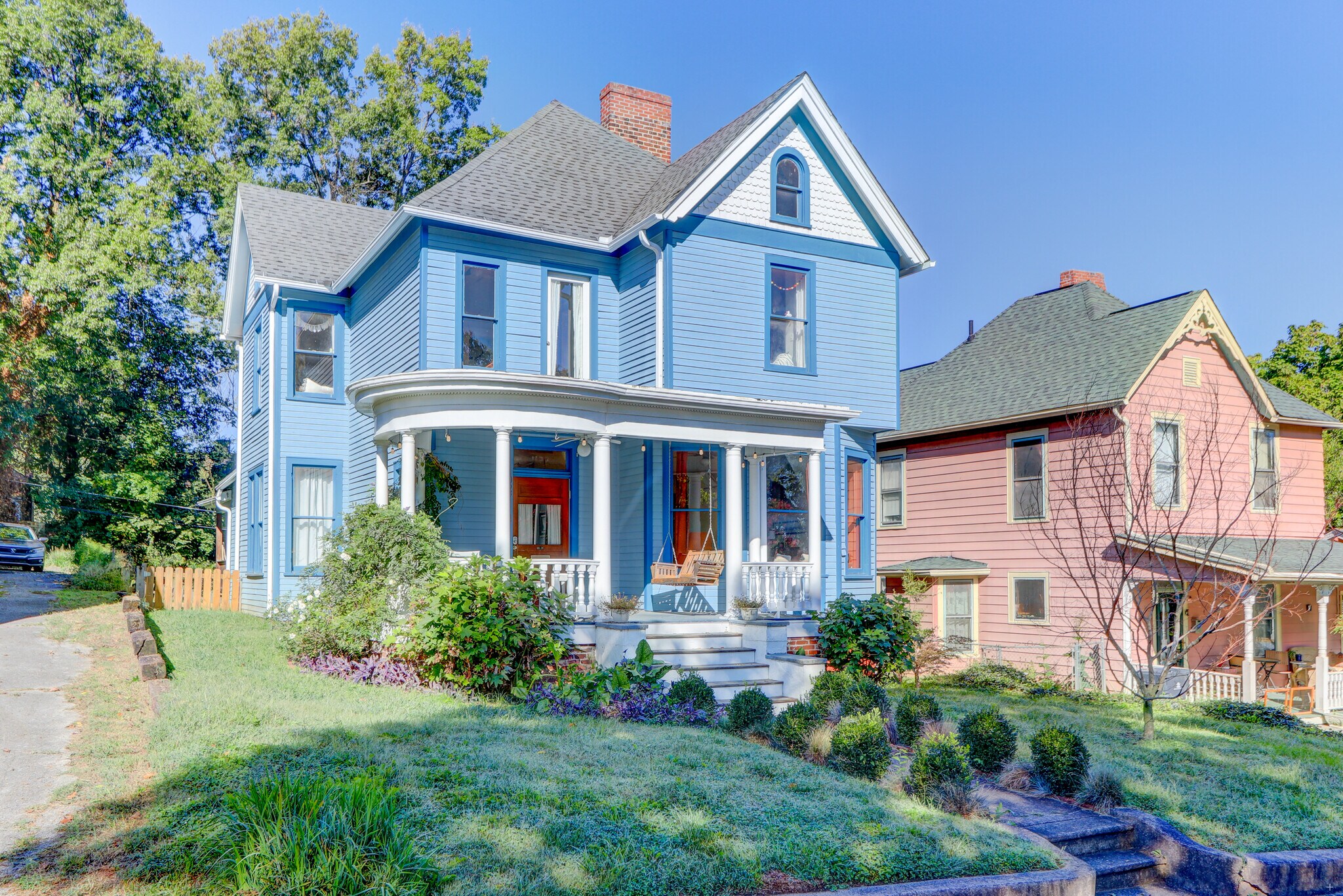 Building Photo - 1027 Eleanor St