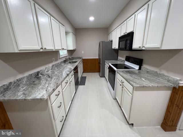 Building Photo - 3704 Bevan Dr