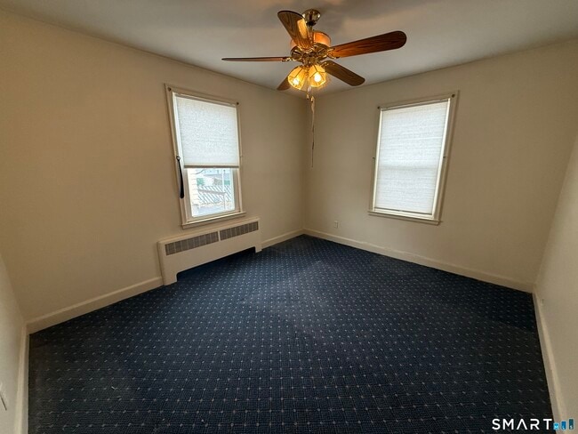 Building Photo - 59 Addison St