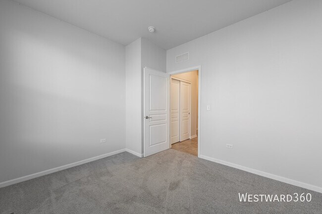 Building Photo - 3439 Birch Ln