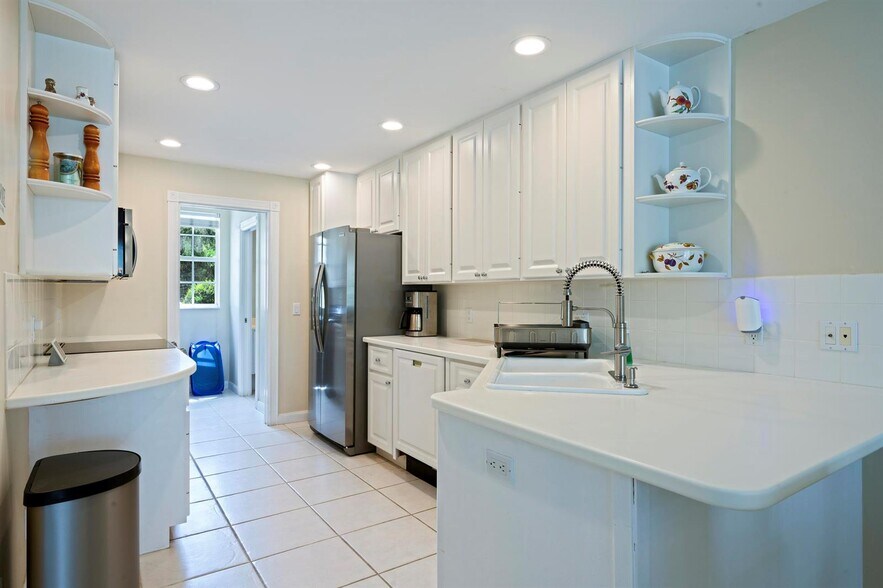 Building Photo - 435 Capistrano Dr