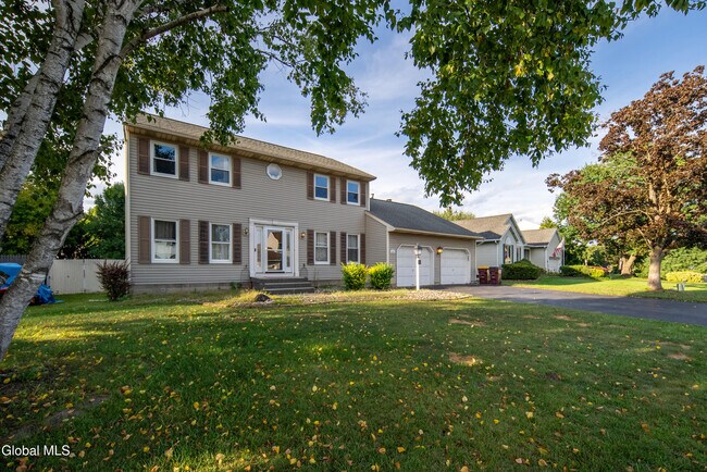 Building Photo - 31 Berkshire Dr