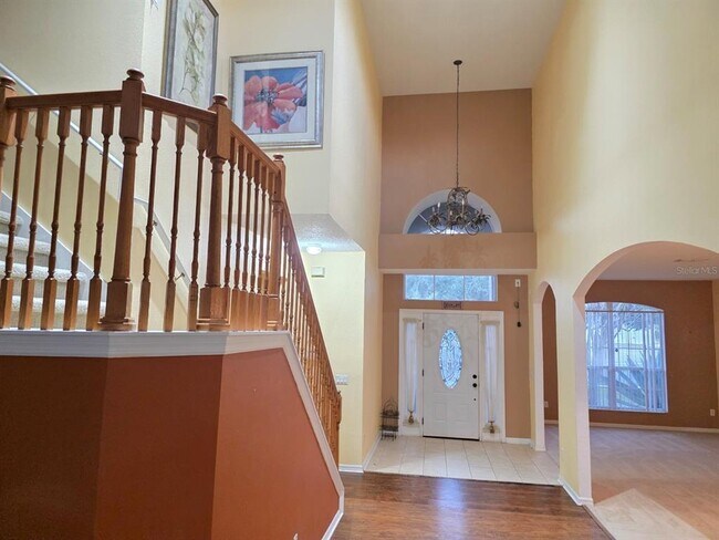 Building Photo - 2711 Star Grass Cir