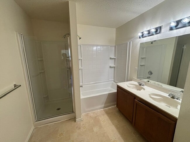 Building Photo - Beautiful Single Story Home in Eagle Mtn Saginaw Area