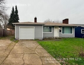 Building Photo - 12001 NE Morris St