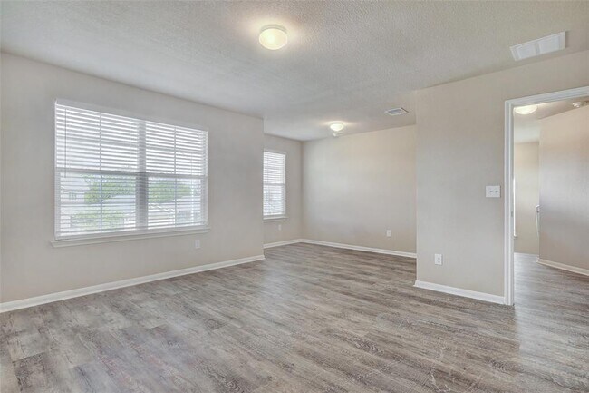 Building Photo - 3207 Tilmon Ln.