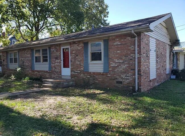 Building Photo - 1440-1442 E Cairo