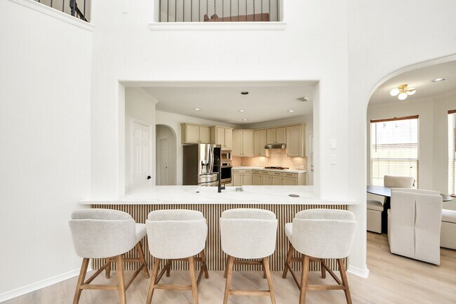 Building Photo - 527 Little River Ct