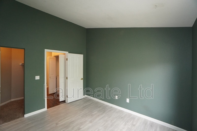 Building Photo - 7474 S Alkire St