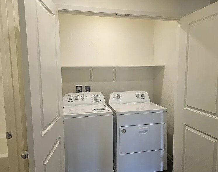 Building Photo - 1138 Meadow Sparrow Pl