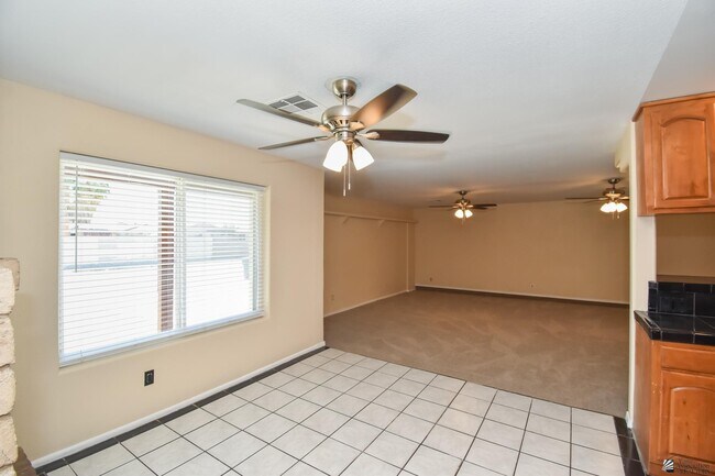 Building Photo - 2878 S 18th Ave