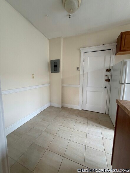 Building Photo - 131 Washington St