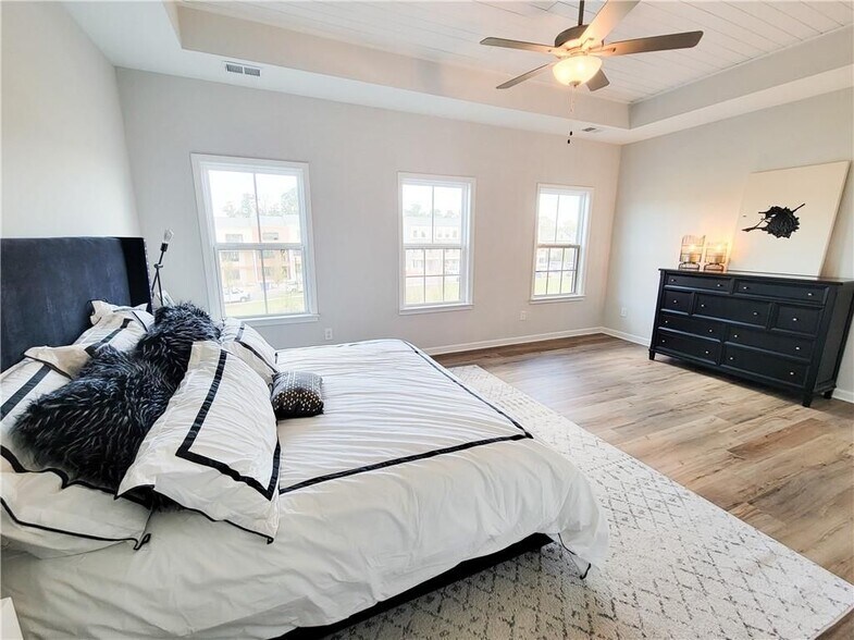 Building Photo - 140 Harlow Cir