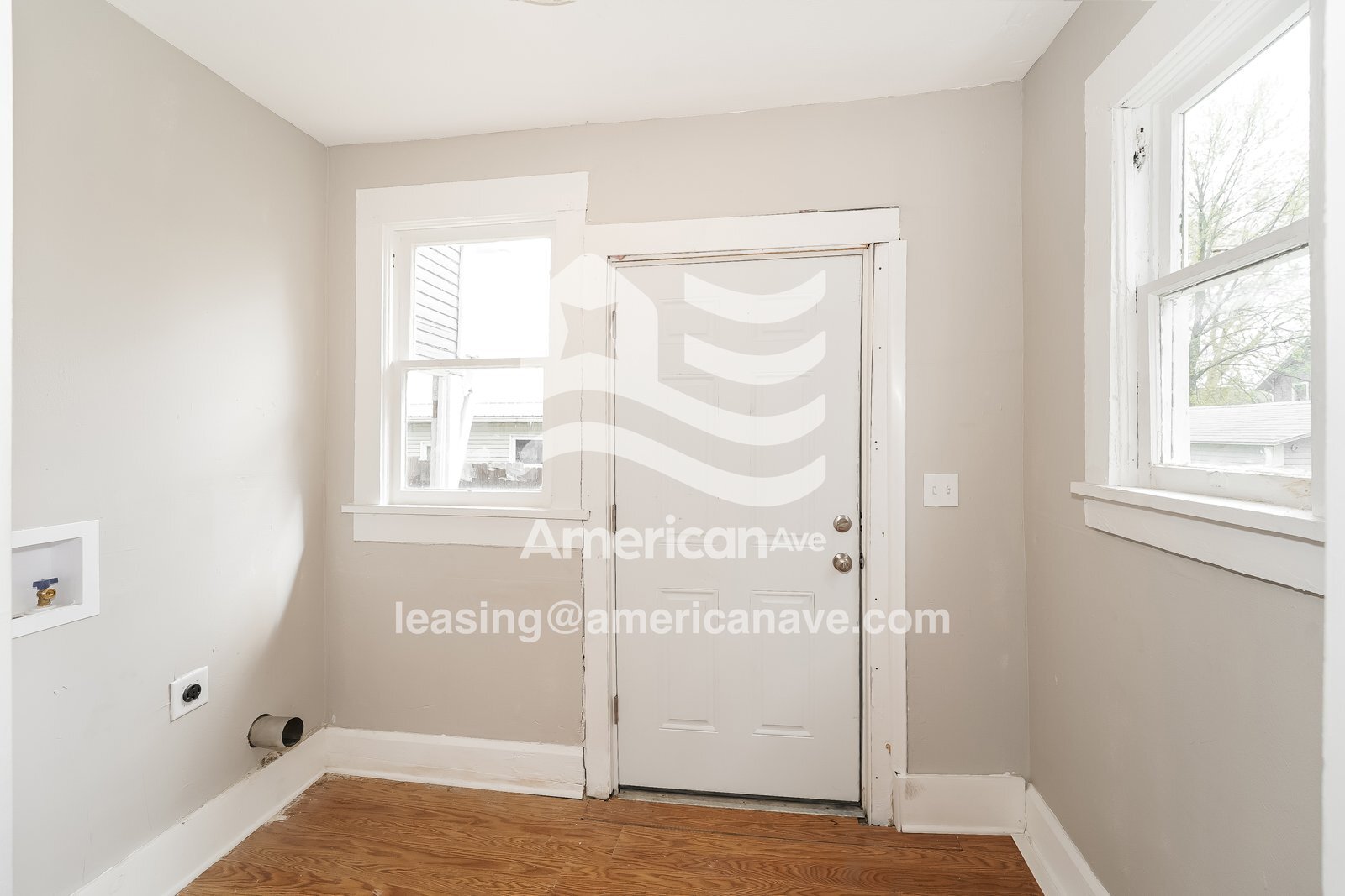 Building Photo - 1308 Ray Pl NW