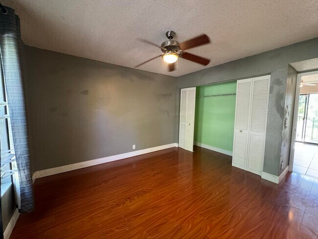 Building Photo - 1541 Windorah Way