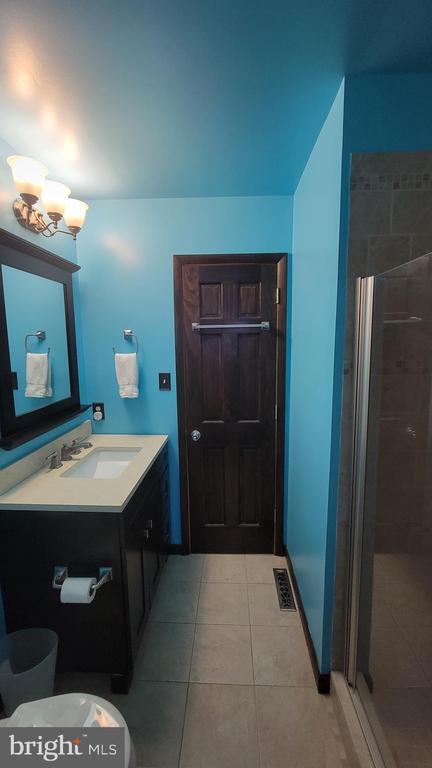 Building Photo - 33179 Woodland Ct S