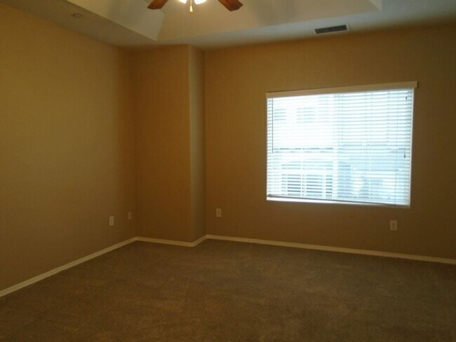 Building Photo - Reno Rental Finders -3118 Sterling Ridge Cir Sparks, NV 89431