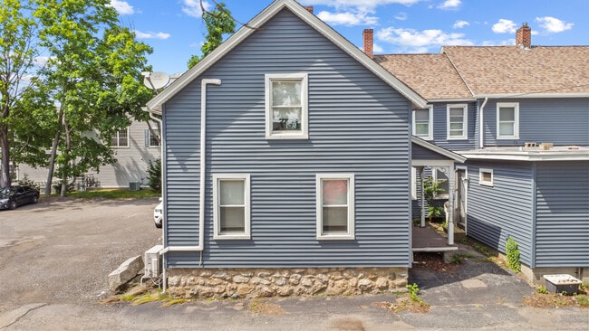 Building Photo - 310 Flanders Rd