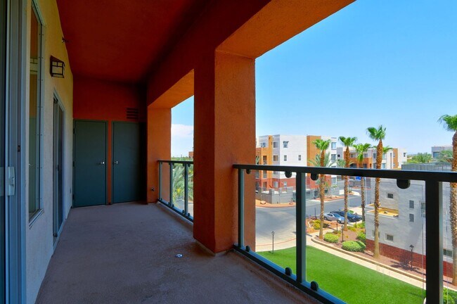 Building Photo - 47 E Agate Ave