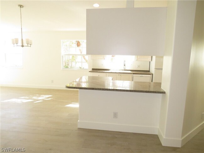 Building Photo - 3387 Cayman Ln