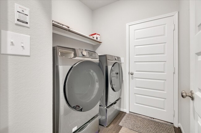 Building Photo - 8426 Moonlight Bay Cir