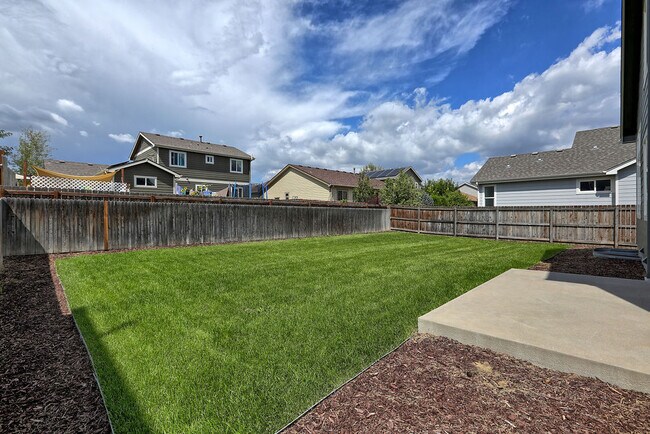 Building Photo - 438 Heritage Ln