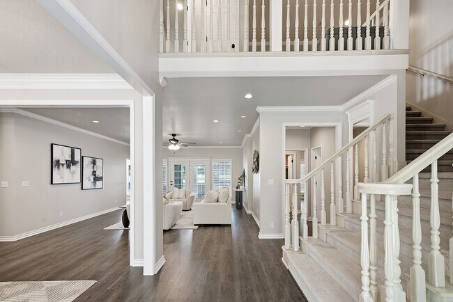Building Photo - 408 W Fairway Ct