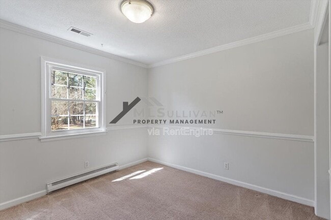 Building Photo - 112 Celeste Cir
