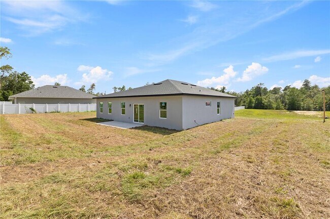 Building Photo - 17739 SW 35th Ave Rd