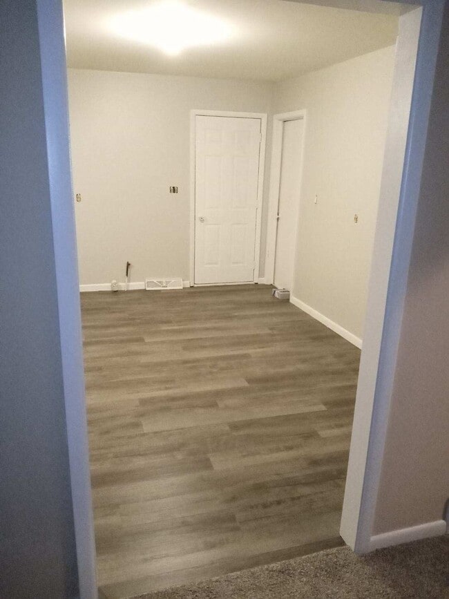 Kitchen/Dining - 2209 N North Ave