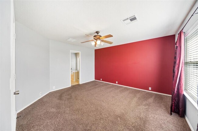 Building Photo - 5706 Baldwin Elm St