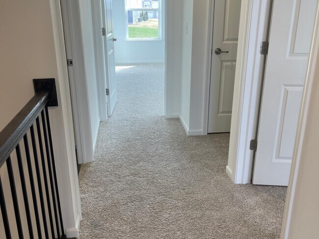 Building Photo - 12011 Jordi Rd