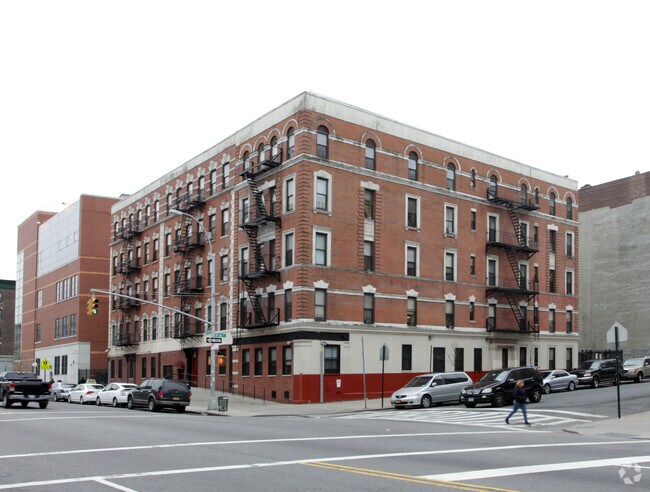 Primary Photo - McKenna Square Houses