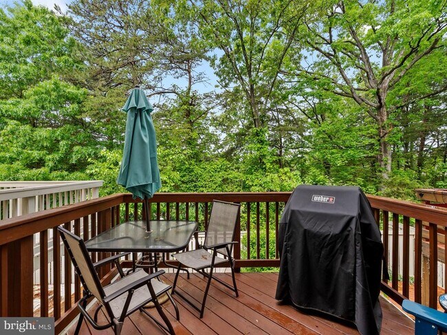 Building Photo - 1636 Fieldthorn Dr