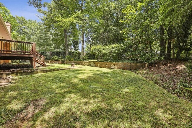 Building Photo - 3705 Donaldson Dr NE