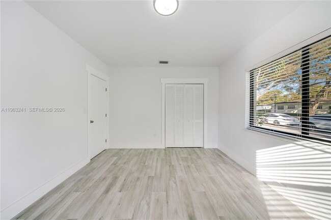 Building Photo - 6060 SW 16th Terrace