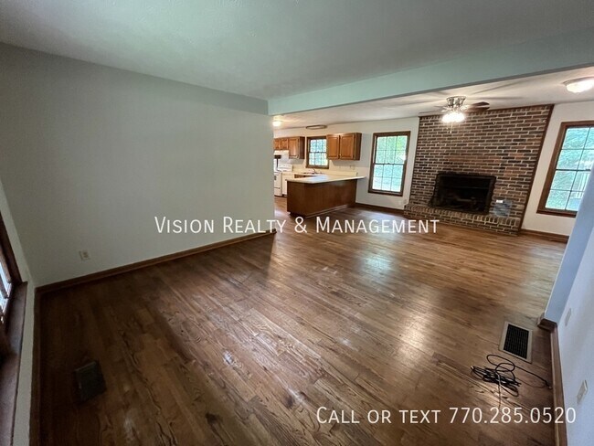 Building Photo - 55 S Greenwood Dr