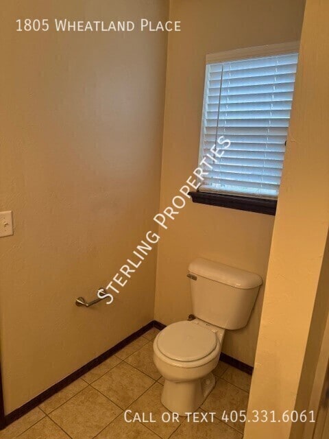 Building Photo - 1805 Wheatland Pl