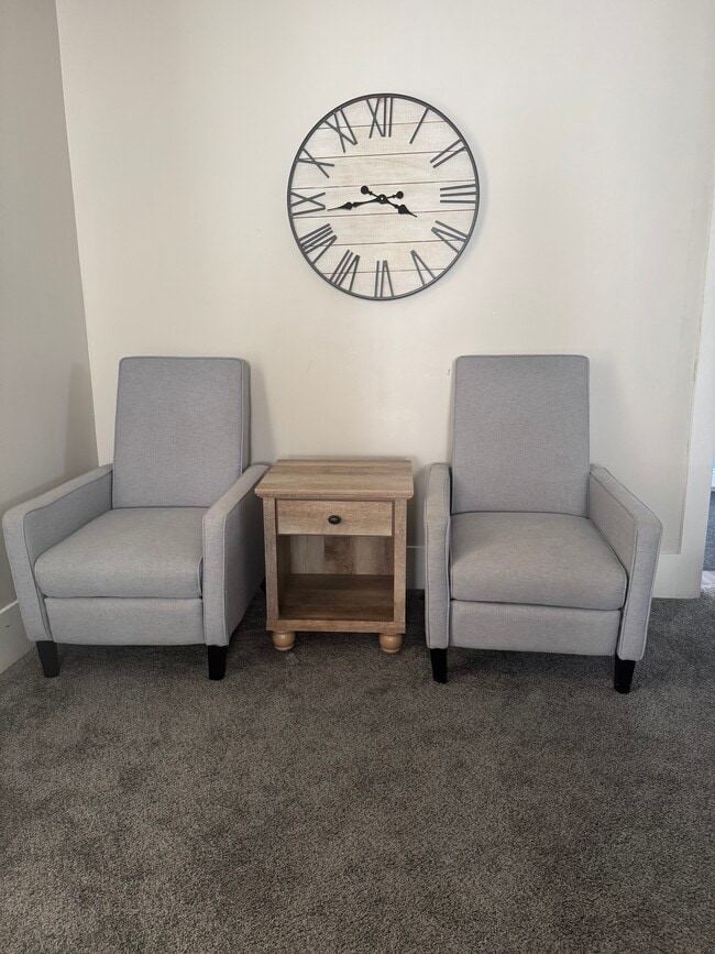 Building Photo - 3920 E Church St