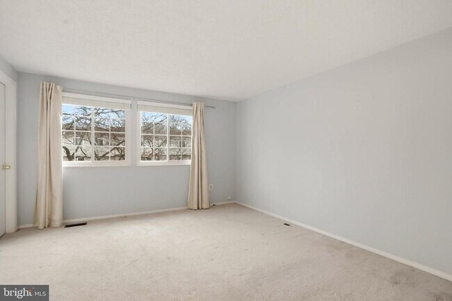 Building Photo - 7727 Eagles Head Ct