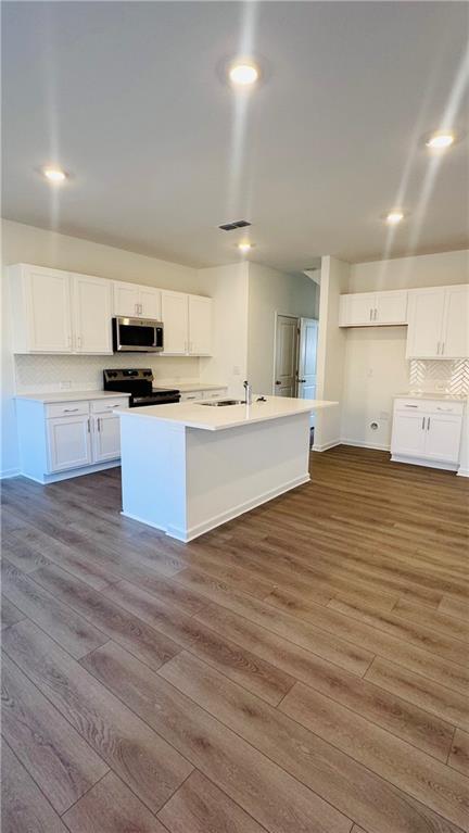 Building Photo - 210 Kinship Dr