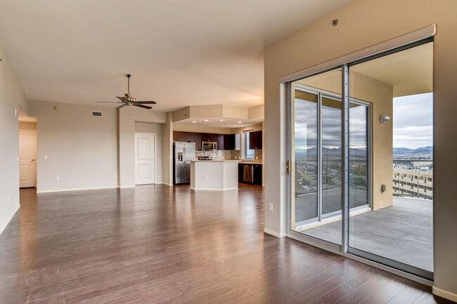 Building Photo - LUXURY RESORT STYLE LIVING @ ONE