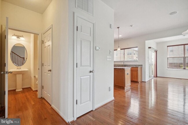 Building Photo - 9074 Belo Gate Dr