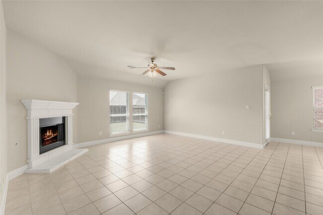 Building Photo - 3816 Fordham St