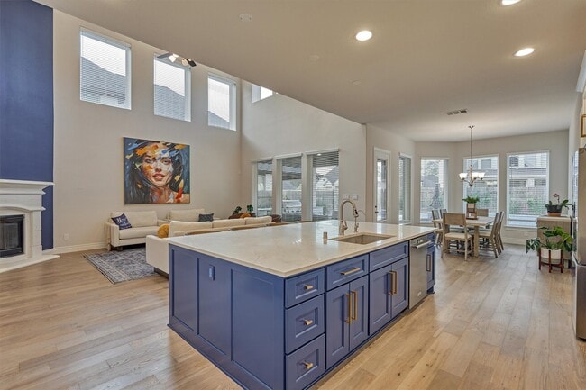 Building Photo - 15230 Tree Swallow Ct